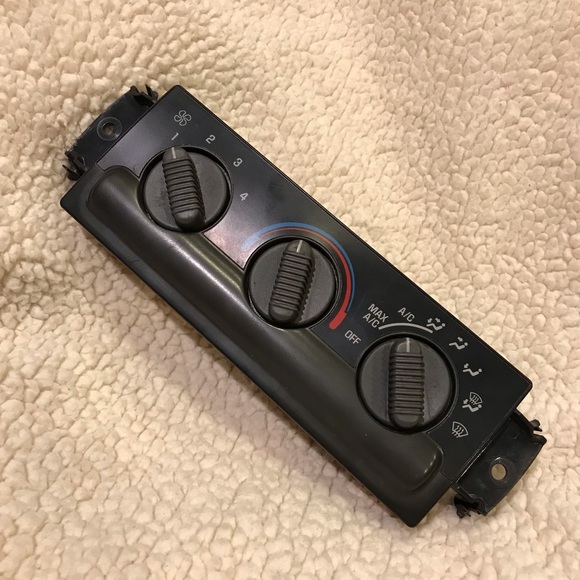 Chev Blazer GMC Jimmy Oldsmobile Climate Control A/C Heater Switch 16233939-A - Picture 8 of 16